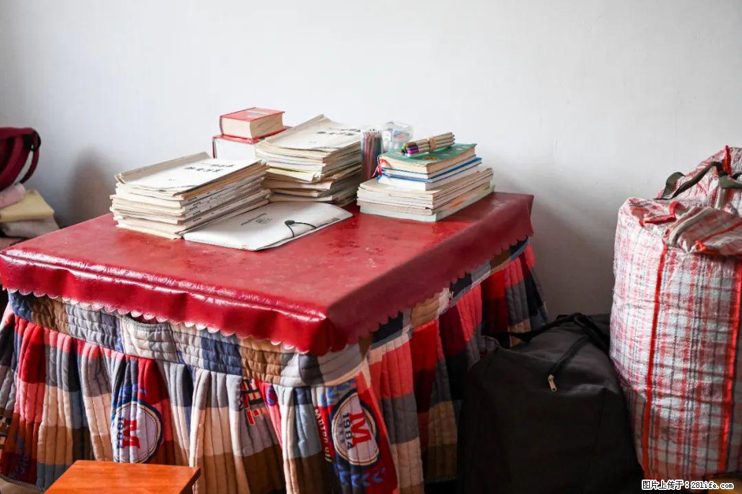 全网追的“扁担女孩”，找了一份暑假工，时薪12元 - 甘孜生活资讯 - 甘孜28生活网 ganzi.28life.com