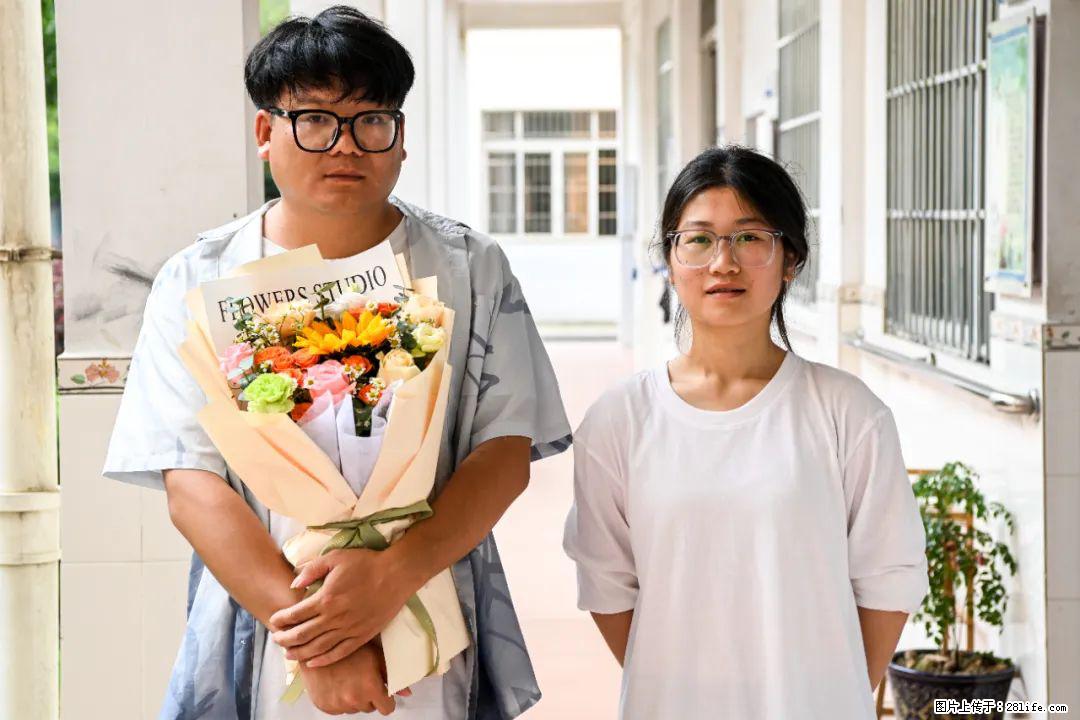 全网追的“扁担女孩”，找了一份暑假工，时薪12元 - 甘孜生活资讯 - 甘孜28生活网 ganzi.28life.com